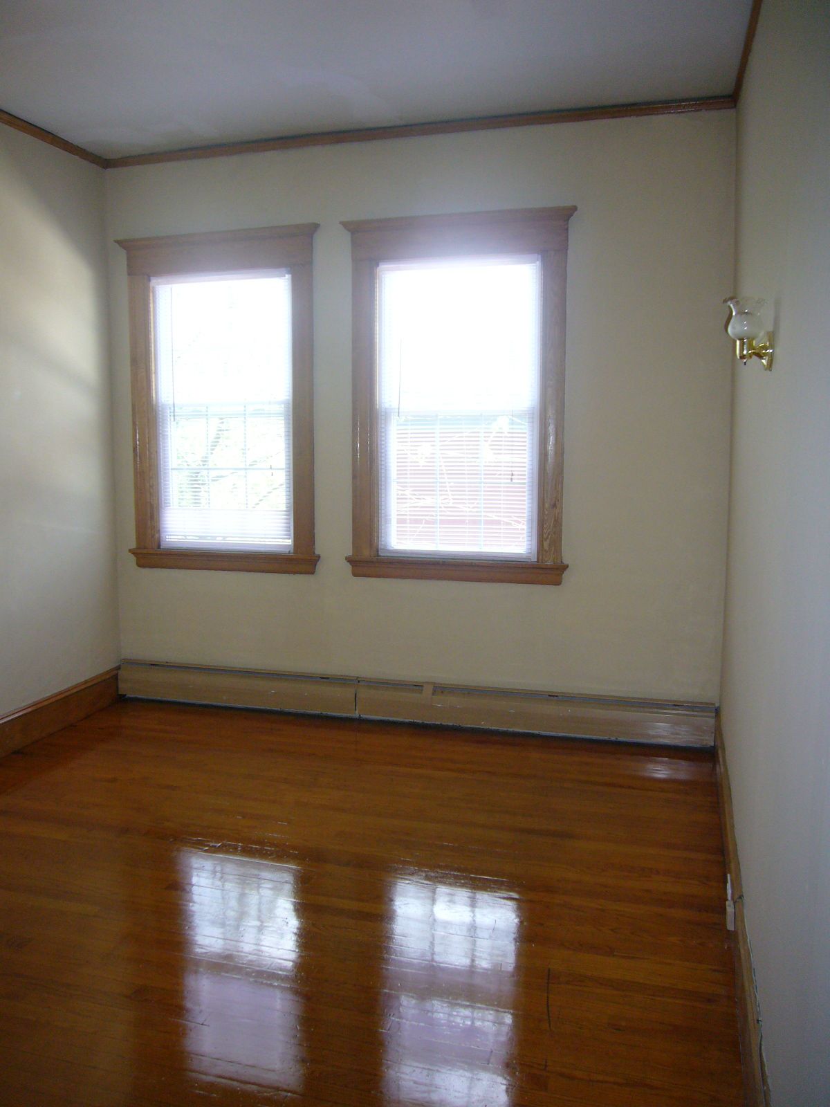 Lincoln Building Apt. 12 Lincoln Real Estate of Amherst