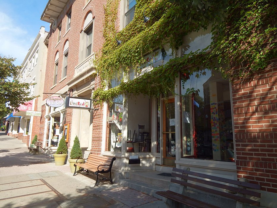 50 Main Street Lincoln Real Estate