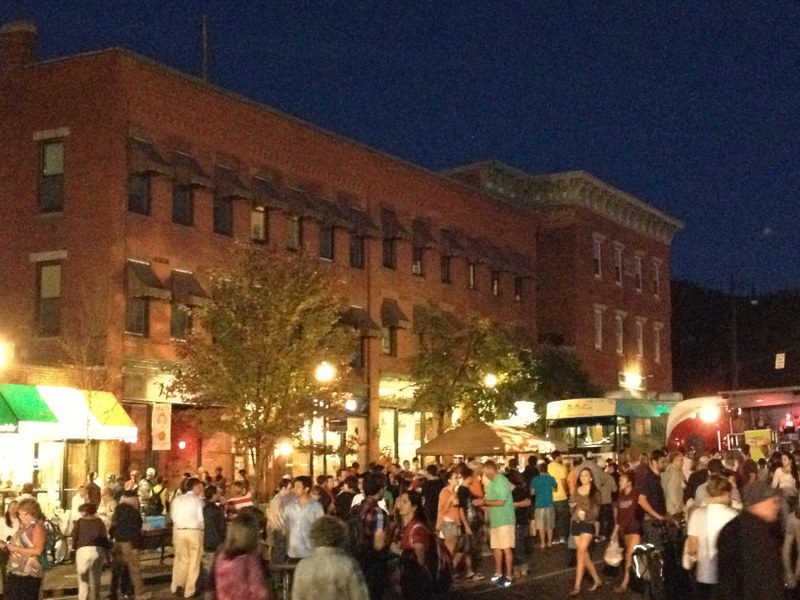 Downtown Amherst Lincoln Real Estate